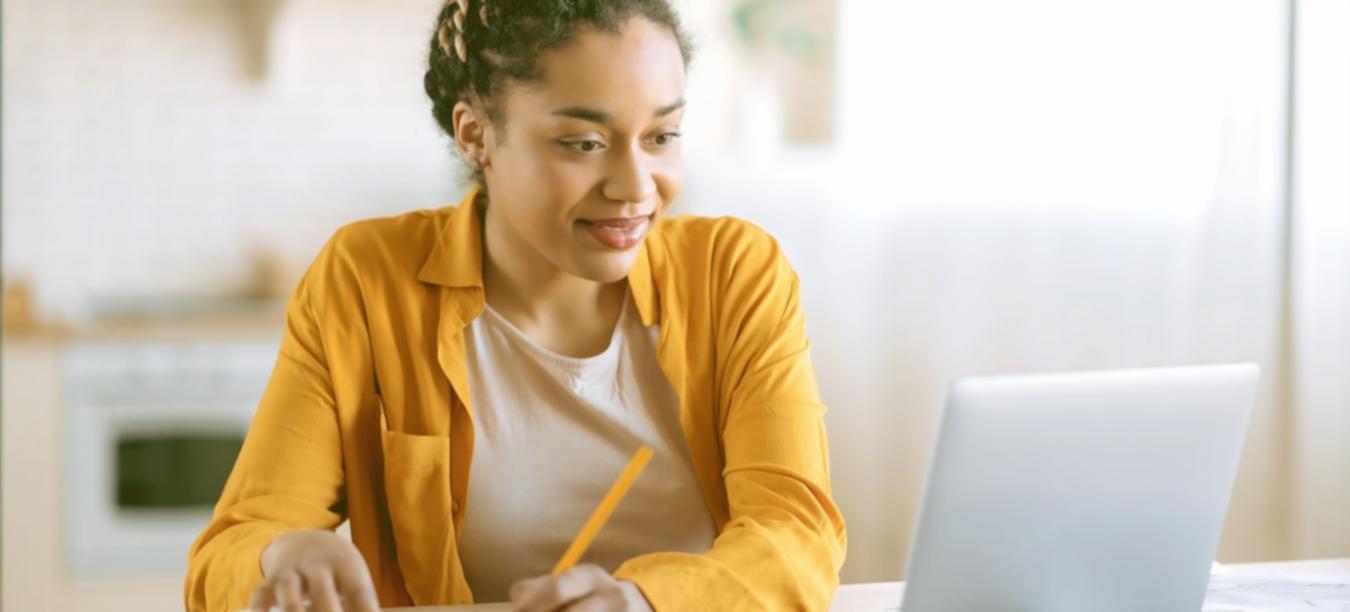 Environnement d'apprentissage moderne pour formation SEO